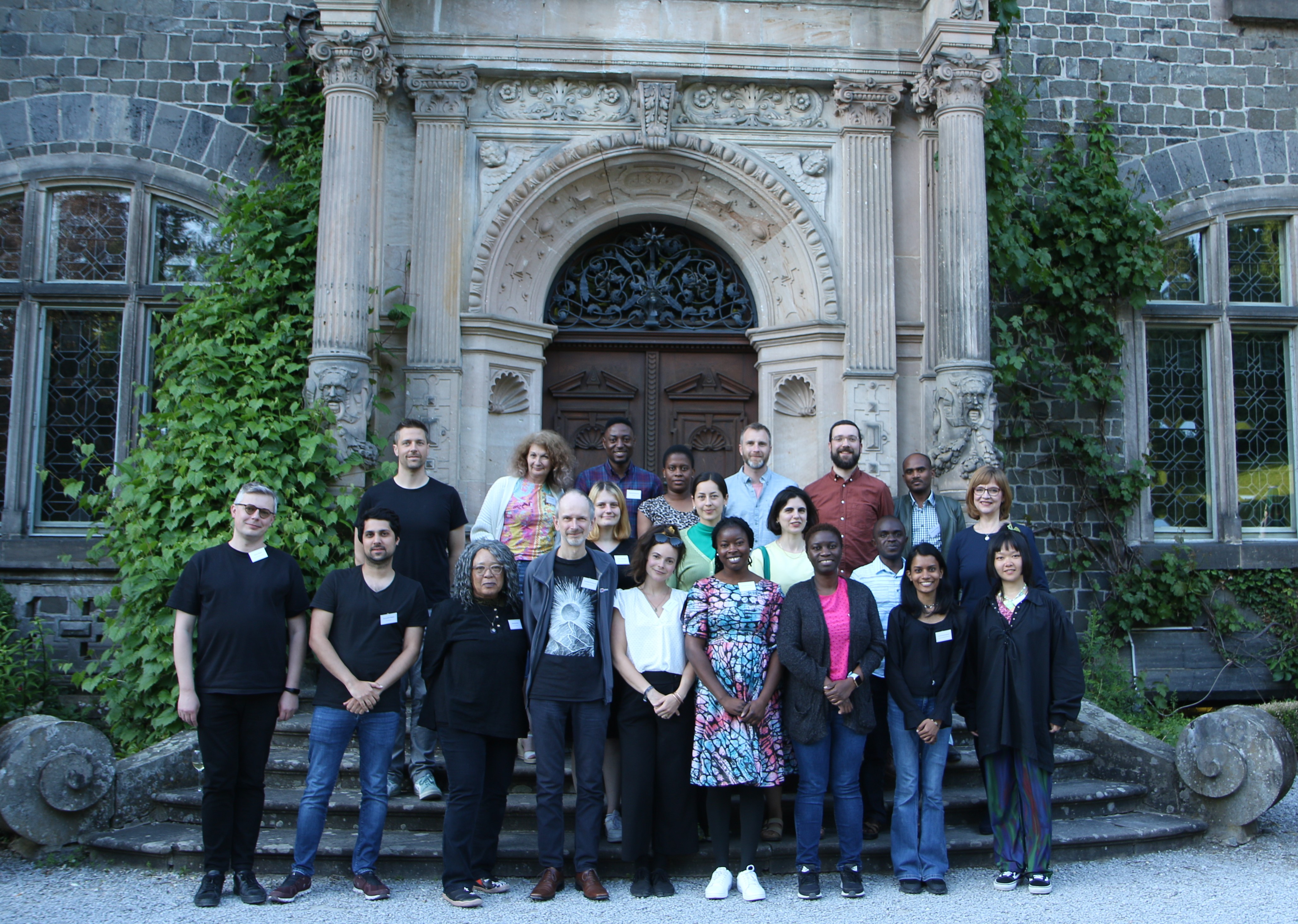 The group posing for a commemorative photo.JPG