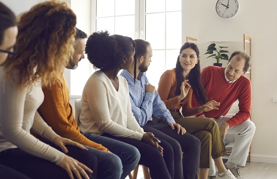 Personengruppe in einem Seminar